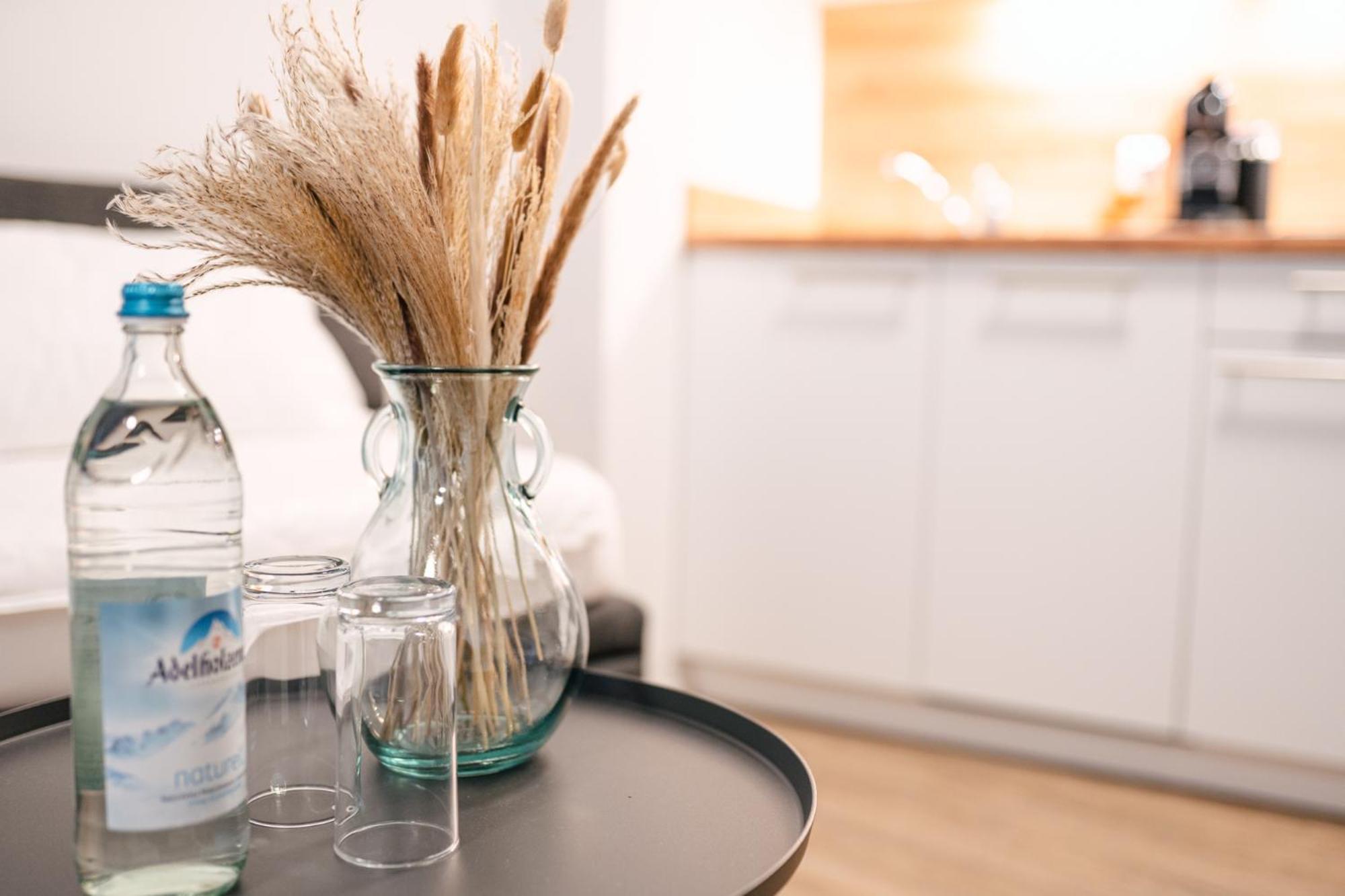 Zentrahome - Balkon Outlet Zentral Smarttv Business Metzingen  Eksteriør bilde