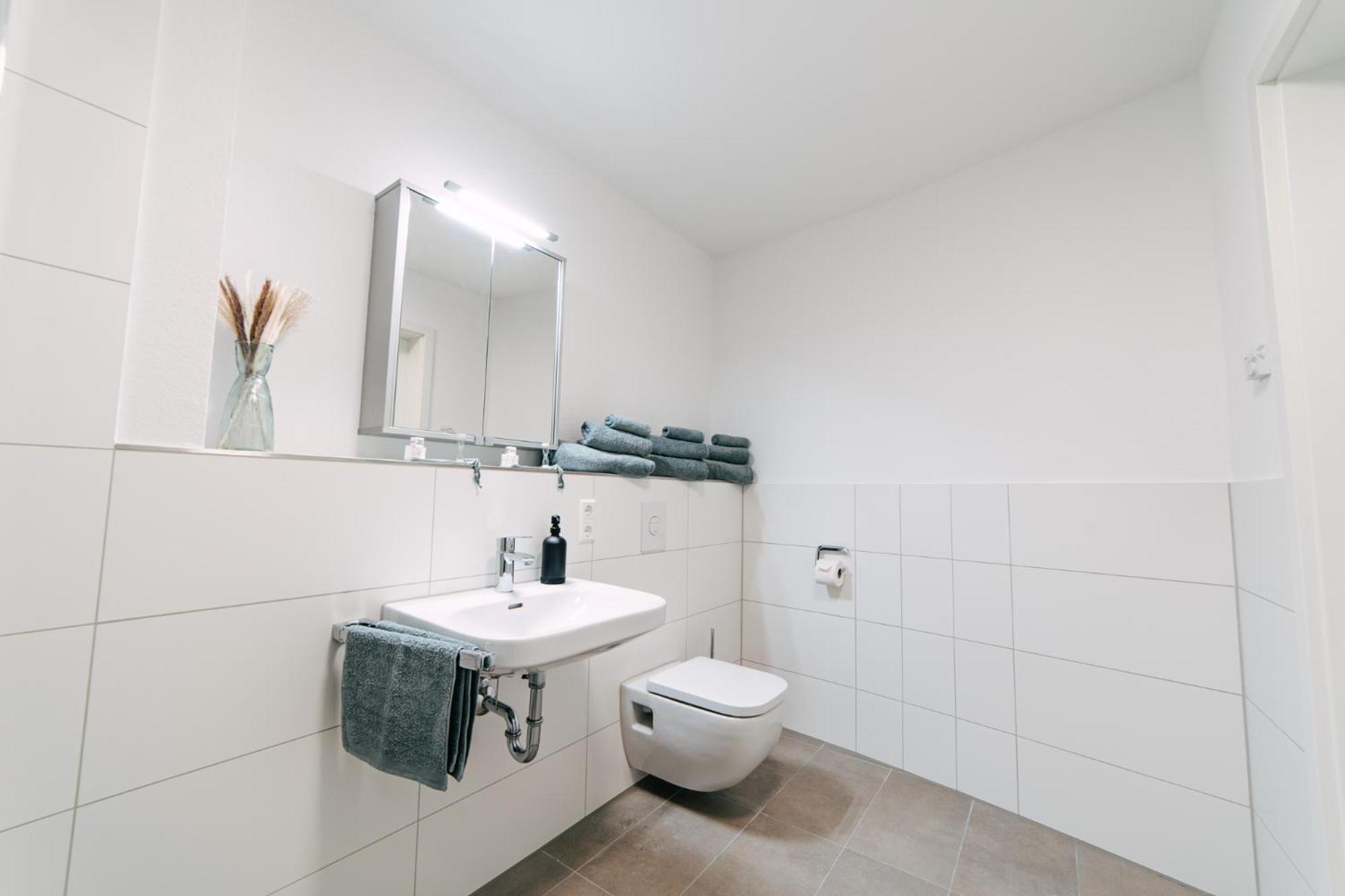 Zentrahome - Balkon Outlet Zentral Smarttv Business Metzingen  Eksteriør bilde