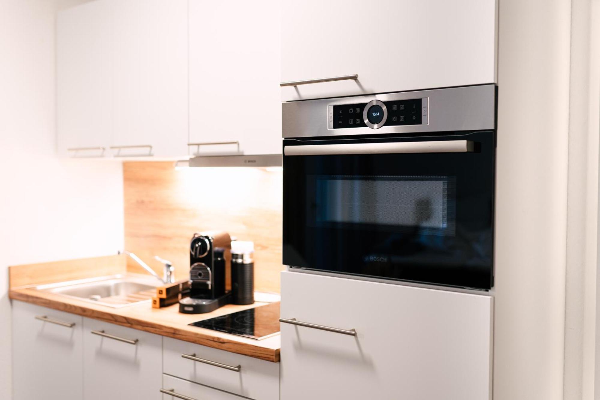 Zentrahome - Balkon Outlet Zentral Smarttv Business Metzingen  Eksteriør bilde