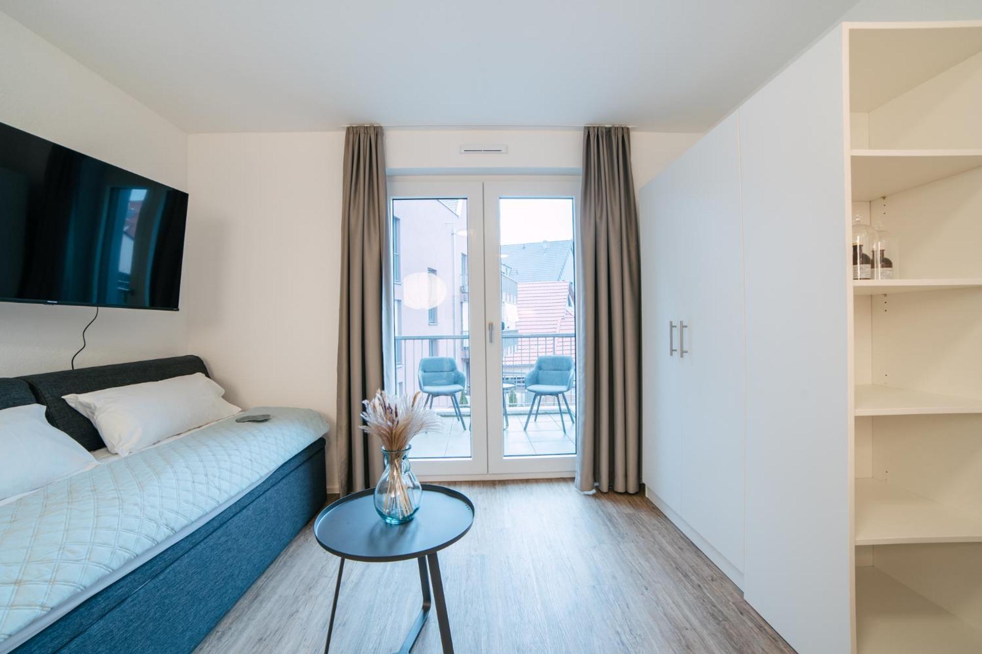 Zentrahome - Balkon Outlet Zentral Smarttv Business Metzingen  Eksteriør bilde